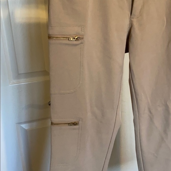 Khaki/tan-colored slim pant w/ side pockets - Picture 2 of 2